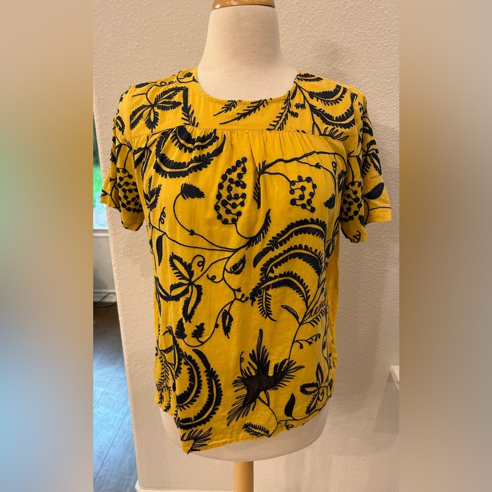 Market & Spruce mustard Yellow embroidered high low Short-Sleeve‎ Top medium
